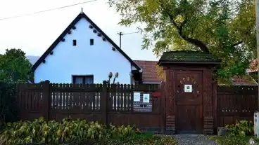 Tokod Nepmuveszeti Alkotohaz 1