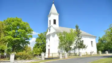 Totvazsony Katolikus Templom