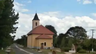 Ujbarok Katolikus Templom