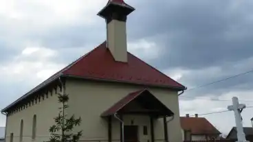 Ujdombrad Katolikus Templom