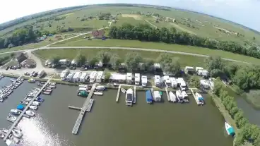 Ujlorincfalva Neptun Kikoto Es Kemping 1