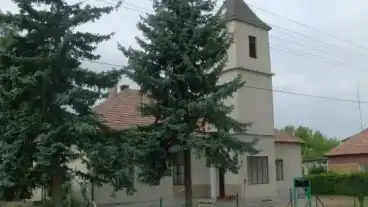 Ujronafo Reformatus Templom