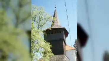 Uszka Fa Harangtorony