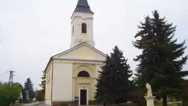 Velence Szt Istvan Kiraly Templom 01