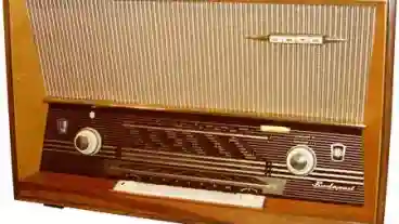 Veroce Oreg Radiok Kiallitasa 1