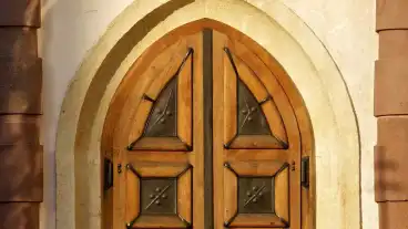 Veszprem Gizella Kapolna 2