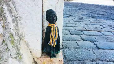 Veszprem Kolodko Erno Az Or Miniszobor 1