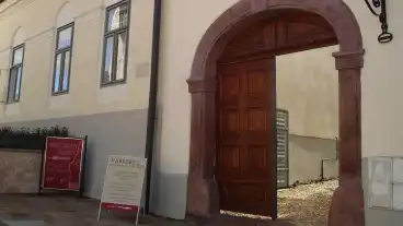 Veszprem Muveszetek Haza