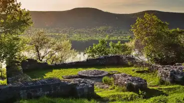 Visegrad Sibrik Domb 1