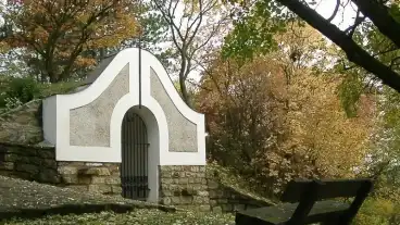 Vonyarcvashegy 40 Halasz Emlekmu 1