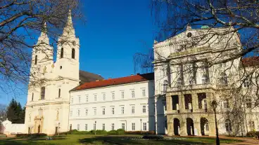 Zirci Ciszteri Apatsag 1