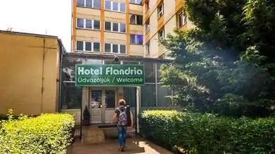 Budapest_Hotel_Flandria_2.webp
