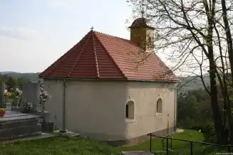 Kirandulastervezo-Monosbel-Katolikus-templom.webp