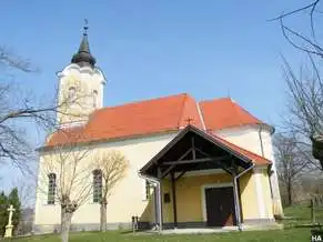 Kirandulastervezo-Nagyvejke-Katolikus-templom.webp