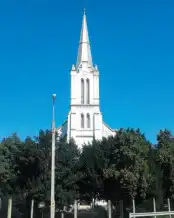 Tiszavasvari-Katolikus-templom.webp